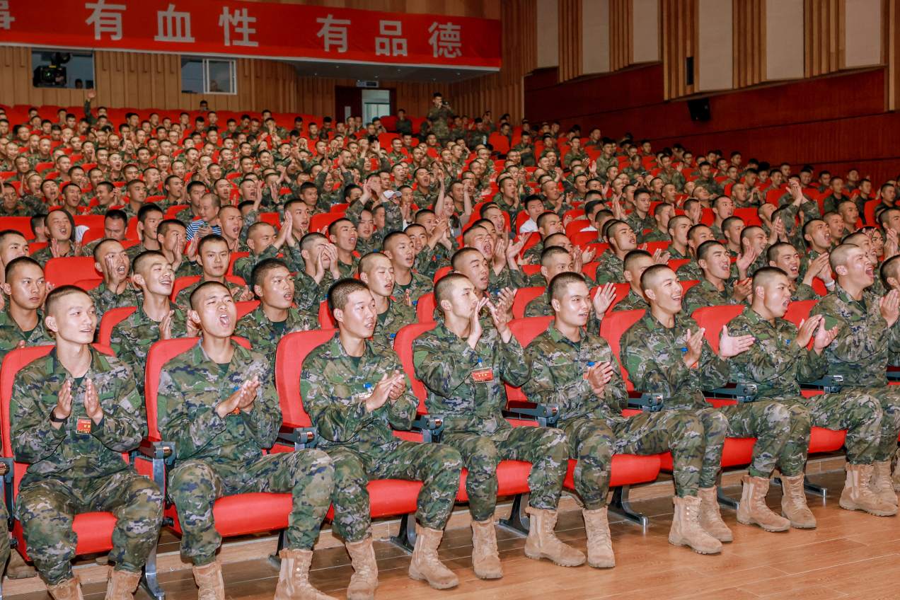 1764141209346013.jpg 0D9A4956.jpg